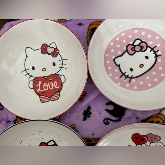 Hello Kitty plate bundle - Picture 2 of 3